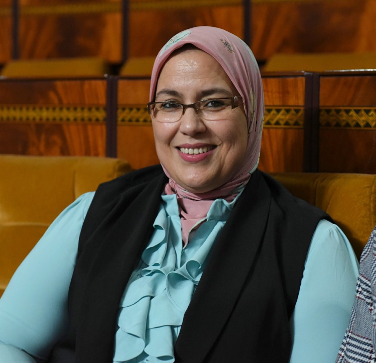 الأخت زينب قيوح : الدعوة إلى فتح تحقيق في صفقات التغذية بمستشفيات تارودانت الأخت زينب قيوح : الدعوة إلى فتح تحقيق في صفقات التغذية بمستشفيات تارودانت