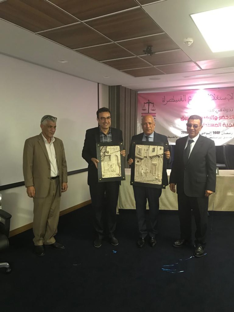 في ندوة علمية لرابطة المهندسين الاستقلاليين بالقنيطرة حول موضوع "دور الاقتصاد الأخضر والاقتصاد الأزرق في التنمية المستدامة"