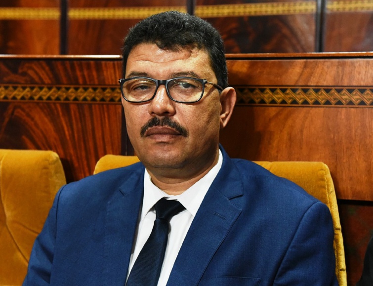 الأخ الحسين أزوكاغ : فشل الحكومة في تنمية المناطق المعزولة يكرس حرمان سكانها من حقوقهم الدستورية الأخ الحسين أزوكاغ : فشل الحكومة في تنمية المناطق المعزولة يكرس حرمان سكانها من حقوقهم الدستورية