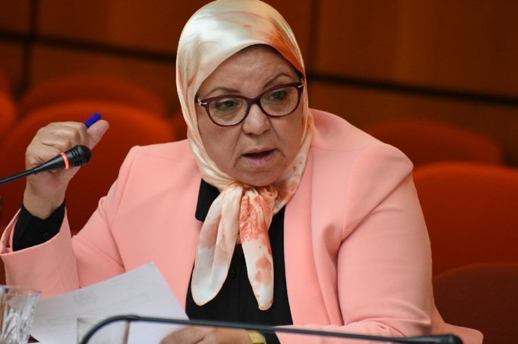 الأخت منيرة الرحوي : استمرار ضرب القدرة الشرائية للأسر في ظل ارتفاع أثمنة اللوازم المدرسية