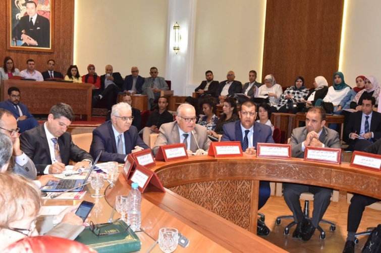 مبادرة غير مسبوقة في العمل البرلماني: الفريق الاستقلالي بمجلس النواب يبرم اتفاقية شراكة وتعاون مع المركز المتعدد التخصصات للبحث في حسن الأداء والتنافسية مبادرة غير مسبوقة في العمل البرلماني: الفريق الاستقلالي بمجلس النواب يبرم اتفاقية شراكة وتعاون مع المركز المتعدد التخصصات للبحث في حسن الأداء والتنافسية