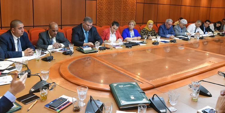 في الاجتماع الأسبوعي للفريق الاستقلالي بمجلس النواب في الاجتماع الأسبوعي للفريق الاستقلالي بمجلس النواب