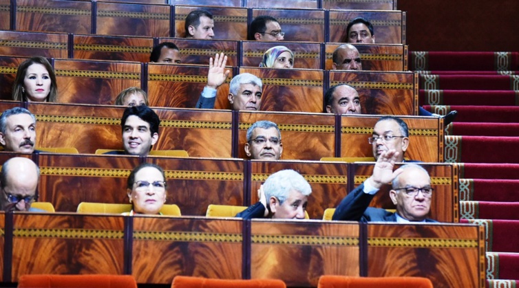 الفريق الاستقلالي يواصل ترافعه من أجل خدمة مصالح مغاربة العالم الفريق الاستقلالي يواصل ترافعه من أجل خدمة مصالح مغاربة العالم