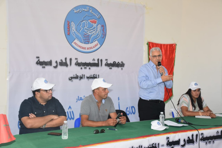 في لقاء مفتوح مع الشبيبة المدرسية بالحوزية.. الأخ نزار بركة الشباب اليوم في حاجة إلى أن يلامس بالفعل مظاهر استعادة الثقة وحظوظه في الارتقاء الاجتماعي في لقاء مفتوح مع الشبيبة المدرسية بالحوزية.. الأخ نزار بركة الشباب اليوم في حاجة إلى أن يلامس بالفعل مظاهر استعادة الثقة وحظوظه في الارتقاء الاجتماعي