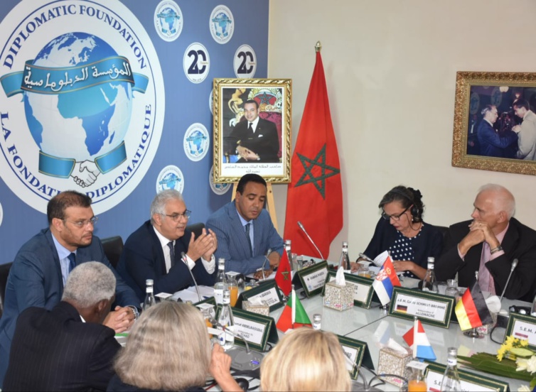 أمام أزيد من 40 من السفراء المعتمدين بالمغرب.. الأخ نزار بركة يبرز رؤية حزب الاستقلال للنموذج التنموي الجديد ويستحضر الطفرة التنموية التي تعرفها الأقاليم الجنوبية للمملكة أمام أزيد من 40 من السفراء المعتمدين بالمغرب.. الأخ نزار بركة يبرز رؤية حزب الاستقلال للنموذج التنموي الجديد ويستحضر الطفرة التنموية التي تعرفها الأقاليم الجنوبية للمملكة