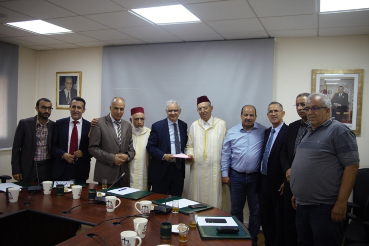 الأخ نزار بركة الأمين العام لحزب الاستقلال يستقبل النقابة الوطنية لعدول المغرب
