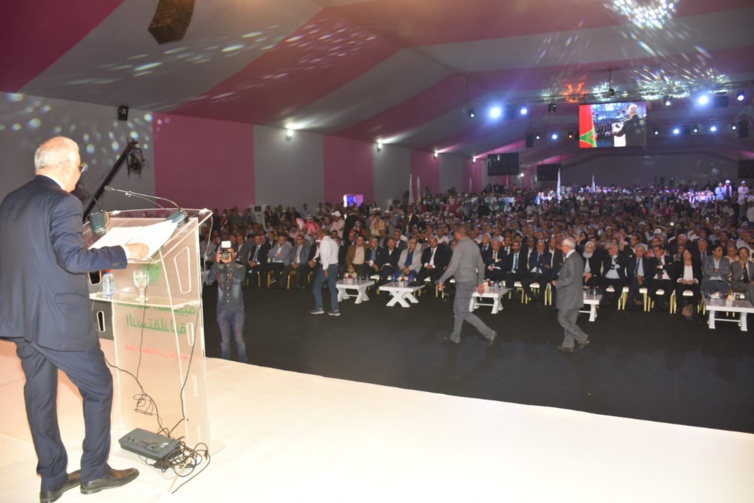 الأخ نزار بركة من بوزنيقة.. يستحضر المكانة الجوهرية للشباب في إرساء المشروع المجتمعي التعادلي ويحذر الحكومة من استمرار التعاطي مع إشكاليات الشباب من منظور الكلفة والعبء وليس الفرصة التي ينبغي استثمارها