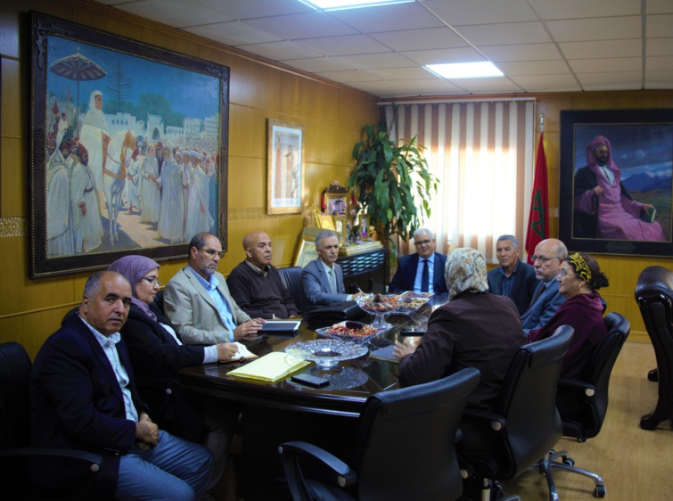 تحضيرا للمؤتمر الوطني الخامس.. الأخ نزار بركة يستقبل الكاتب العام والمكتب التنفيذي للعصبة المغربية للتربية الأساسية ومحاربة الأمية تحضيرا للمؤتمر الوطني الخامس.. الأخ نزار بركة يستقبل الكاتب العام والمكتب التنفيذي للعصبة المغربية للتربية الأساسية ومحاربة الأمية
