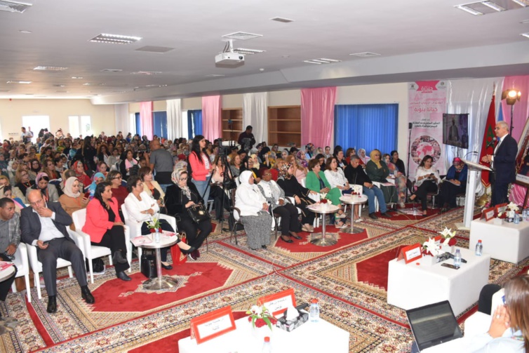 الأخ نزار بركة.. يدعو الحكومة إلى القطع مع التسويف الممارس في تنزيل الاستراتيجيات المتعلقة بالمناصفة ويؤكد على ضرورة التمكين السياسي للمرأة والدفع بمشاركتها الفاعلة في صنع القرار والمساهمة في التنمية