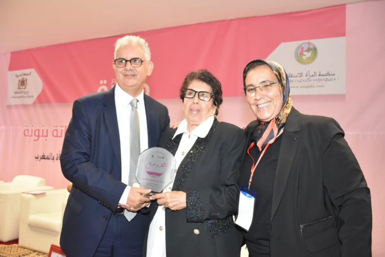 الأخ نزار بركة.. يدعو الحكومة إلى القطع مع التسويف الممارس في تنزيل الاستراتيجيات المتعلقة بالمناصفة ويؤكد على ضرورة التمكين السياسي للمرأة والدفع بمشاركتها الفاعلة في صنع القرار والمساهمة في التنمية