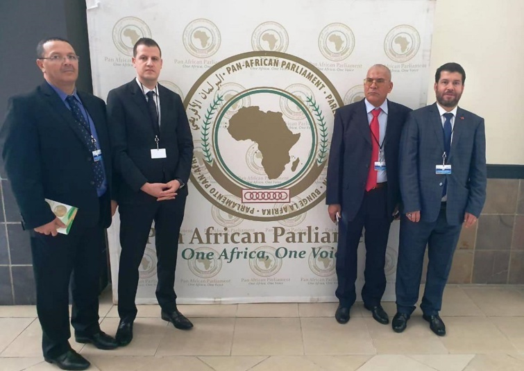 الأخ  طارق قديري عضو الفريق الاستقلالي بمجلس النواب  يشارك في مؤتمر إقليمي حول وضعية اللاجئين بجنوب إفريقيا الأخ  طارق قديري عضو الفريق الاستقلالي بمجلس النواب  يشارك في مؤتمر إقليمي حول وضعية اللاجئين بجنوب إفريقيا