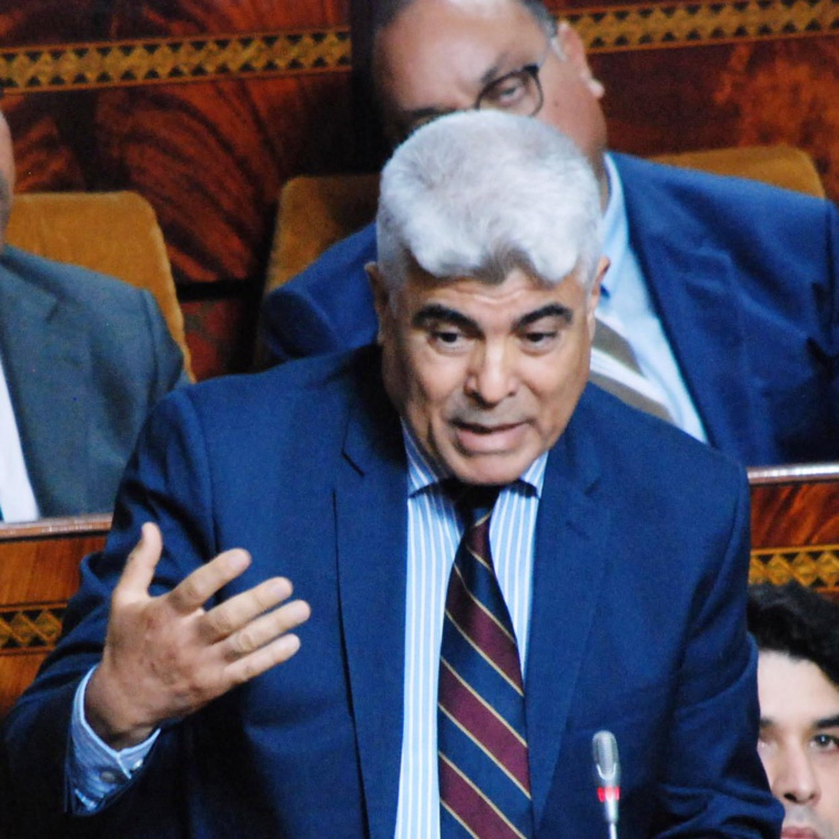 الأخ لكبير قادة في مناقشة الميزانيات الفرعية للقطاعات الاجتماعية والتعليم والثقافة الأخ لكبير قادة في مناقشة الميزانيات الفرعية للقطاعات الاجتماعية والتعليم والثقافة