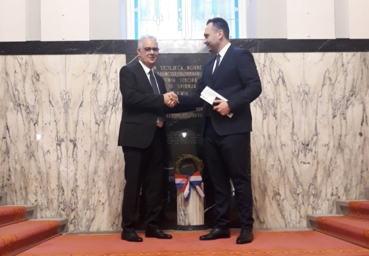 مشاركة متميزة لوفد حزب الاستقلال برئاسة الأخ نزار بركة في أشغال مؤتمر الحزب الشعبي الأوروبي بالعاصمة الكرواتية زغرب مشاركة متميزة لوفد حزب الاستقلال برئاسة الأخ نزار بركة في أشغال مؤتمر الحزب الشعبي الأوروبي بالعاصمة الكرواتية زغرب