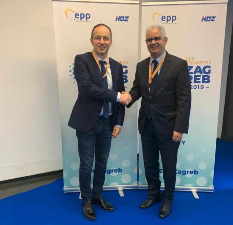 مشاركة متميزة لوفد حزب الاستقلال برئاسة الأخ نزار بركة في أشغال مؤتمر الحزب الشعبي الأوروبي بالعاصمة الكرواتية زغرب مشاركة متميزة لوفد حزب الاستقلال برئاسة الأخ نزار بركة في أشغال مؤتمر الحزب الشعبي الأوروبي بالعاصمة الكرواتية زغرب