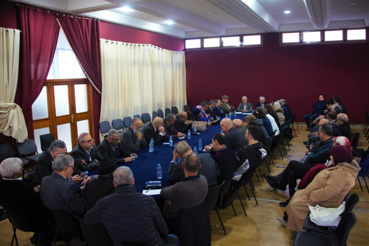 الأخ نزار بركة يعقد اجتماعا تنظيميا هاما مع أعضاء وعضوات المجلس الوطني للحزب بمدينة فاس الأخ نزار بركة يعقد اجتماعا تنظيميا هاما مع أعضاء وعضوات المجلس الوطني للحزب بمدينة فاس