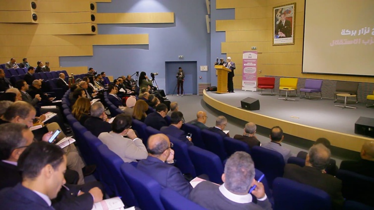 الأخ نزار بركة من الدار البيضاء.. يؤكد على ضرورة الانخراط الفاعل لبلادنا في الثورات التكنولوجية والانتقال من دولة مستهلكة إلى دولة منتجة للتكنولوجيا الأخ نزار بركة من الدار البيضاء.. يؤكد على ضرورة الانخراط الفاعل لبلادنا في الثورات التكنولوجية والانتقال من دولة مستهلكة إلى دولة منتجة للتكنولوجيا