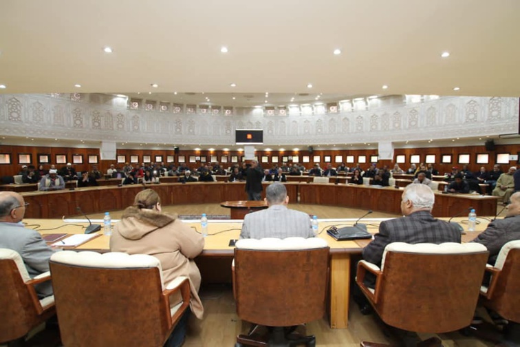 إنتخاب الأخ أحمد الريف كاتبا إقليميا لقطاع الوكلاء العقاريين بمراكش المنضوي تحت لواء الاتحاد العام للمقاولات والمهن بالإجماع إنتخاب الأخ أحمد الريف كاتبا إقليميا لقطاع الوكلاء العقاريين بمراكش المنضوي تحت لواء الاتحاد العام للمقاولات والمهن بالإجماع