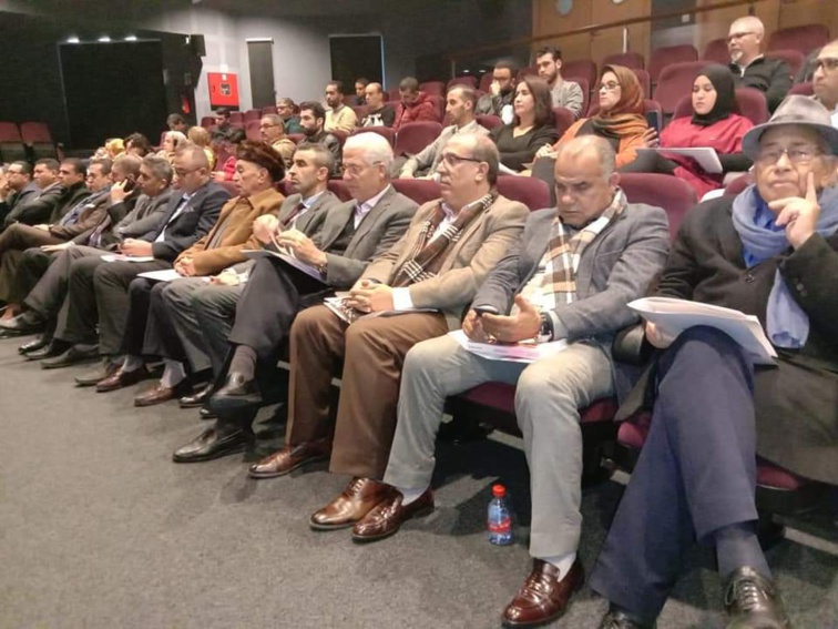 رابطة المحامين الاستقلاليين بطنجة تنظم ندوة هامة حول "السياسة الحقوقية بالمغرب بين الواقع والآفاق" وتنتخب الأستاذ طارق الوكيلي الحسني منسقا جهويا لها