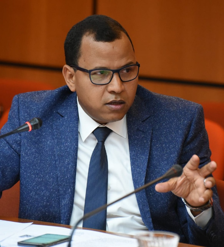 الأخ عمر عباسي : الاهتمام بتعليم السجناء مدخل أساسي لإعادة الادماج الأخ عمر عباسي : الاهتمام بتعليم السجناء مدخل أساسي لإعادة الادماج