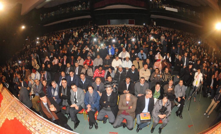 الأخ نزار بركة من الدار البيضاء.. التجار والمهنيون والحرفيون والصناع التقليديون أساس الاستقرار الاجتماعي والحكومة مطالبة بالتفاعل الفوري مع مطالبهم المحلة وفق رؤية استباقية ومقاربة تشاركية الأخ نزار بركة من الدار البيضاء.. التجار والمهنيون والحرفيون والصناع التقليديون أساس الاستقرار الاجتماعي والحكومة مطالبة بالتفاعل الفوري مع مطالبهم المحلة وفق رؤية استباقية ومقاربة تشاركية