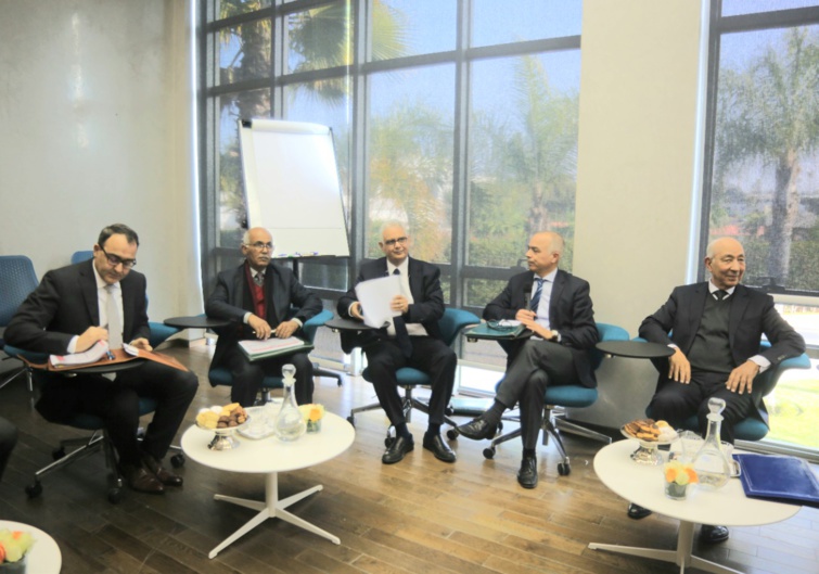 حزب الاستقلال يبسط تصوره للنموذج التنموي المنشود خلال لقائه باللجنة الخاصة بالنموذج التنموي حزب الاستقلال يبسط تصوره للنموذج التنموي المنشود خلال لقائه باللجنة الخاصة بالنموذج التنموي