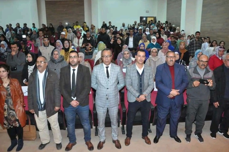 حزب الاستقلال بأولاد تايمة يحتفل بالذكرى السادسة والسبعين لتقديم وثيقة المطالبة بالاستقلال حزب الاستقلال بأولاد تايمة يحتفل بالذكرى السادسة والسبعين لتقديم وثيقة المطالبة بالاستقلال