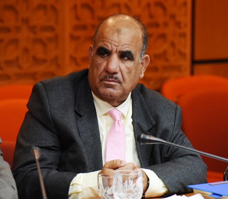 الأخ لمفضل الطاهري : استمرار معاناة ساكنة البوادي في عملية البناء بسبب جمود القوانين الأخ لمفضل الطاهري : استمرار معاناة ساكنة البوادي في عملية البناء بسبب جمود القوانين