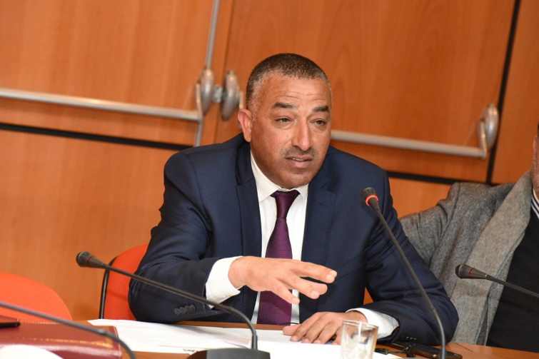 الأخ يوسف حدهم :غياب جهاز السكانير بإقليم الحاجب يكره المرضى التوجه الى المدن المجاورة الأخ يوسف حدهم :غياب جهاز السكانير بإقليم الحاجب يكره المرضى التوجه الى المدن المجاورة