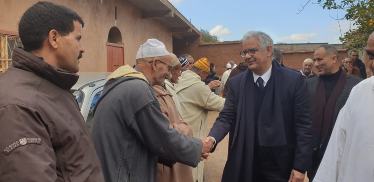 الأخ نزار بركة الأمين العام لحزب الاستقلال يزور بيت الأخ محمد اكنسوس بأوريكة لتقديم واجب العزاء في وفاة والدته الأخ نزار بركة الأمين العام لحزب الاستقلال يزور بيت الأخ محمد اكنسوس بأوريكة لتقديم واجب العزاء في وفاة والدته