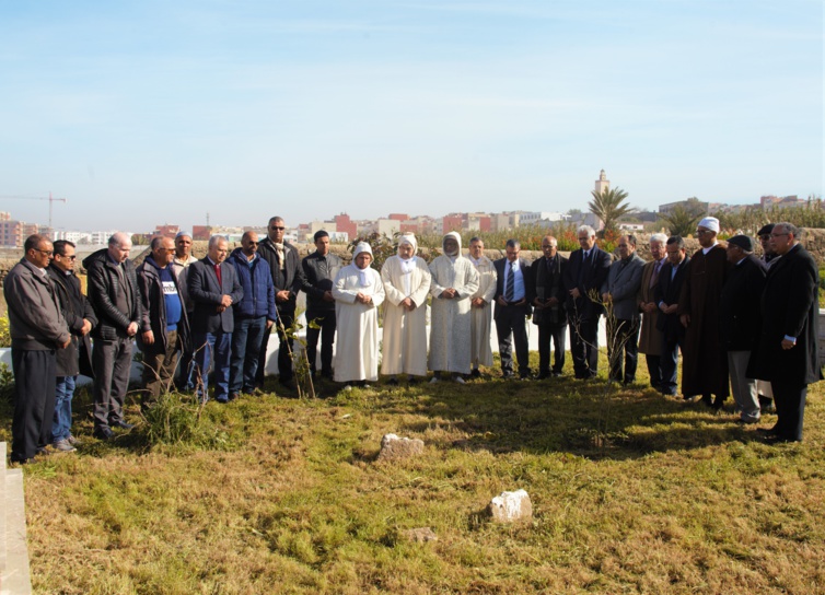 وفد استقلالي برئاسة الأخ الأمين العام يترحم على أرواح شهداء انتفاضة 29 يناير 1944 وعلى الروح الطاهرة للزعيم علال الفاسي وفد استقلالي برئاسة الأخ الأمين العام يترحم على أرواح شهداء انتفاضة 29 يناير 1944 وعلى الروح الطاهرة للزعيم علال الفاسي