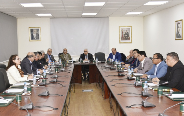 في بلاغ للجنة التنفيذية.. حزب الاستقلال يدعو رئيس الحكومة إلى التعجيل بفتح ورش الإصلاحات السياسية المتعلقة بالمنظومة الانتخابية في إطار الحوار والتشاور مع الفرقاء في بلاغ للجنة التنفيذية.. حزب الاستقلال يدعو رئيس الحكومة إلى التعجيل بفتح ورش الإصلاحات السياسية المتعلقة بالمنظومة الانتخابية في إطار الحوار والتشاور مع الفرقاء