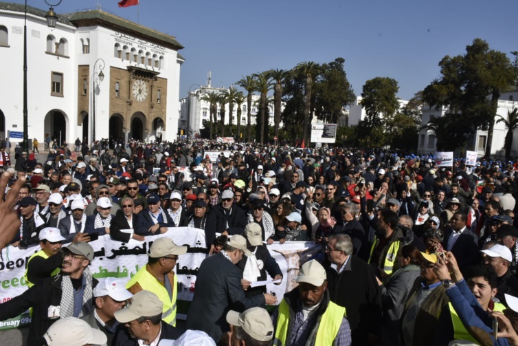 الأخ نزار بركة : مسيرة الرباط رسالة رفض جماعية ل"صفقة القرن" تعكس الإجماع الوطني المتجدد للشعب المغربي نصرة لفلسطين الأخ نزار بركة : مسيرة الرباط رسالة رفض جماعية ل"صفقة القرن" تعكس الإجماع الوطني المتجدد للشعب المغربي نصرة لفلسطين