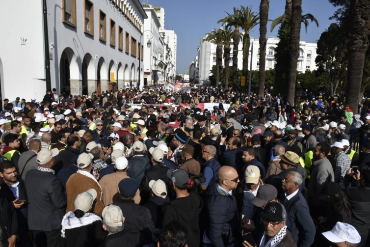 الأخ نزار بركة : مسيرة الرباط رسالة رفض جماعية ل"صفقة القرن" تعكس الإجماع الوطني المتجدد للشعب المغربي نصرة لفلسطين الأخ نزار بركة : مسيرة الرباط رسالة رفض جماعية ل"صفقة القرن" تعكس الإجماع الوطني المتجدد للشعب المغربي نصرة لفلسطين
