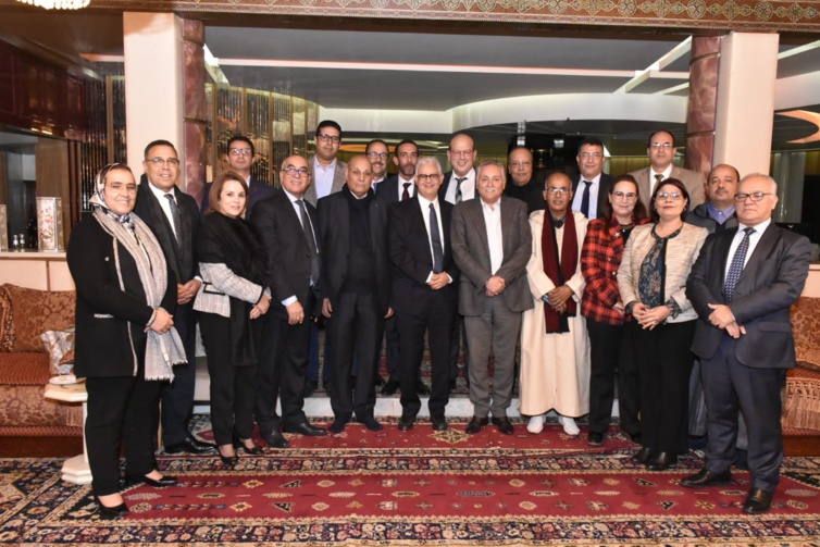 بلاغ مشترك بين حزبي الاستقلال والتقدم والاشتراكية بلاغ مشترك بين حزبي الاستقلال والتقدم والاشتراكية