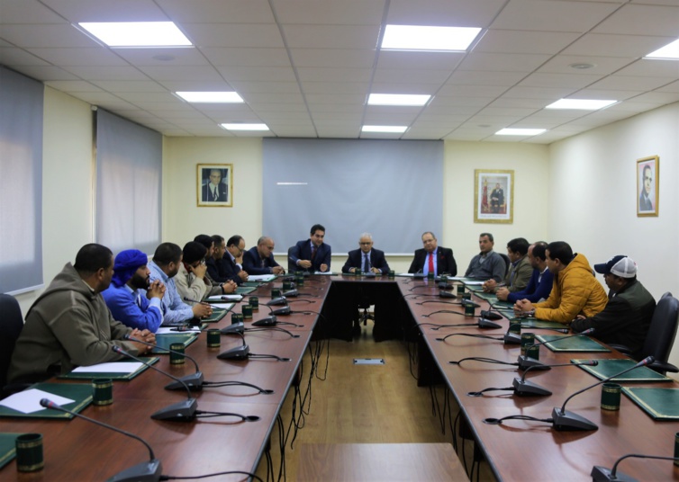 حزب الاستقلال يدخل على خط الاحتجاجات التي يخوضها آلاف الجزارين.. الأخ نزار بركة يستقبل ممثلي مهنيي قطاع الجزارة بجهة الدار البيضاء- سطات حزب الاستقلال يدخل على خط الاحتجاجات التي يخوضها آلاف الجزارين.. الأخ نزار بركة يستقبل ممثلي مهنيي قطاع الجزارة بجهة الدار البيضاء- سطات