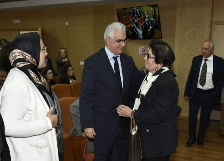 الأخ نزار بركة عن الأستاذة خناثة بنونة .."المحتفى بها برهنت على أن العطاء يجب أن يكون متنوعا وفيما ينبغي استثماره من أجل المستقبل"