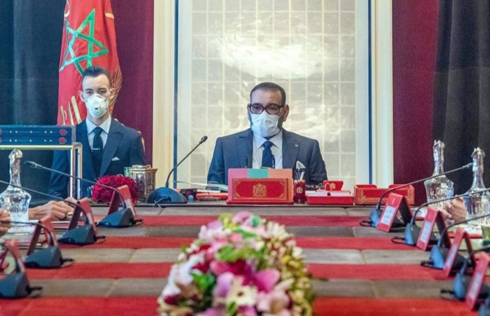 جلالة الملك محمد السادس يترأس مجلسا وزاريا بالقصر الملكي بالرباط جلالة الملك محمد السادس يترأس مجلسا وزاريا بالقصر الملكي بالرباط