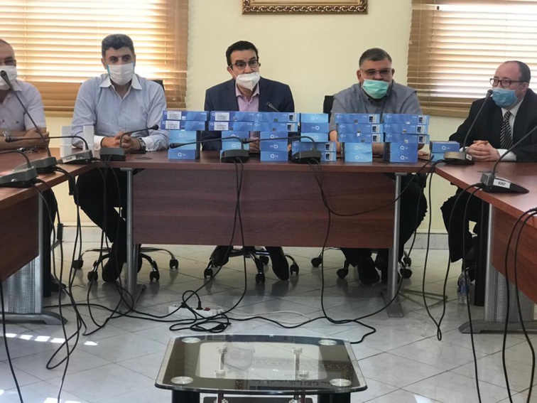 رابطة المهندسين الاستقلاليين توزع لوحات إلكترونية لفائدة تلاميذ العالم القروي  رابطة المهندسين الاستقلاليين توزع لوحات إلكترونية لفائدة تلاميذ العالم القروي