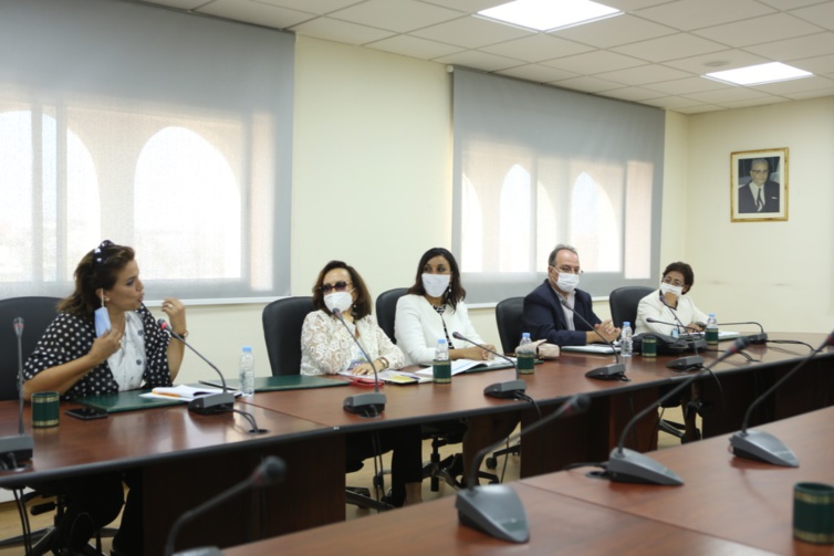 الأخ نزار بركة خلال استقباله لوفد عن ائتلاف "المناصفة دابا" يؤكد انخراط حزب الاستقلال في تحقيق هذا المطلب والحاجة لقطيعة مع واقع الحيف ضد المرأة المغربية