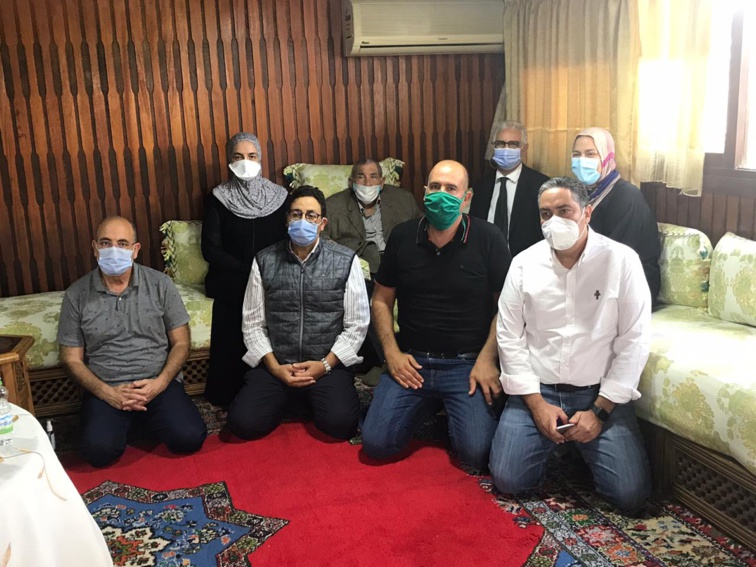 الأخ نزار بركة يحل ببيت المناضل الكبير والوطني الغيور الحاج علي قيوح بأكادير لتقديم واجب العزاء في وفاة زوجته