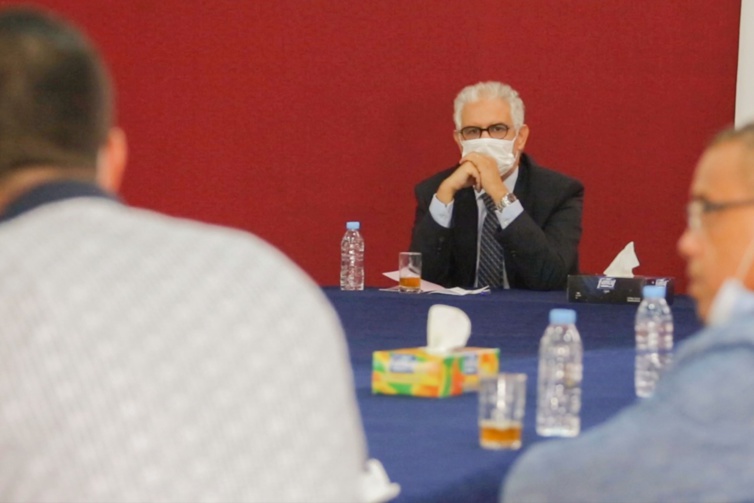 الأخ نزار بركة خلال استقباله لممثلي مهنيي الصناعة التقليدية.. حزب الاستقلال مع الترافع عن المطالب المشروعة للصناع والحرفيين ويطالب بمخطط استعجالي لإنقاذ هذا القطاع الحيوي من تداعيات أزمة كورونا الأخ نزار بركة خلال استقباله لممثلي مهنيي الصناعة التقليدية.. حزب الاستقلال مع الترافع عن المطالب المشروعة للصناع والحرفيين ويطالب بمخطط استعجالي لإنقاذ هذا القطاع الحيوي من تداعيات أزمة كورونا