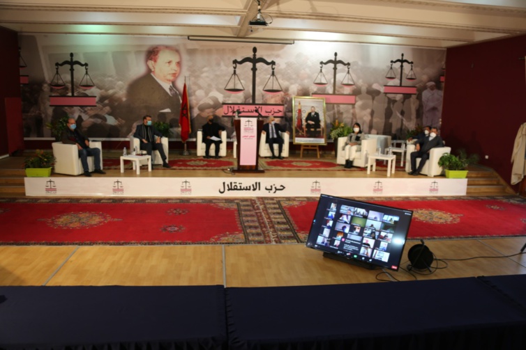 الأخ نزار بركة في عرضه السياسي بالمجلس الوطني للحزب.. المغاربة يستعجلون طي صفحة حكومة أصبحت عبئا ثقيلا على بلادنا الأخ نزار بركة في عرضه السياسي بالمجلس الوطني للحزب.. المغاربة يستعجلون طي صفحة حكومة أصبحت عبئا ثقيلا على بلادنا