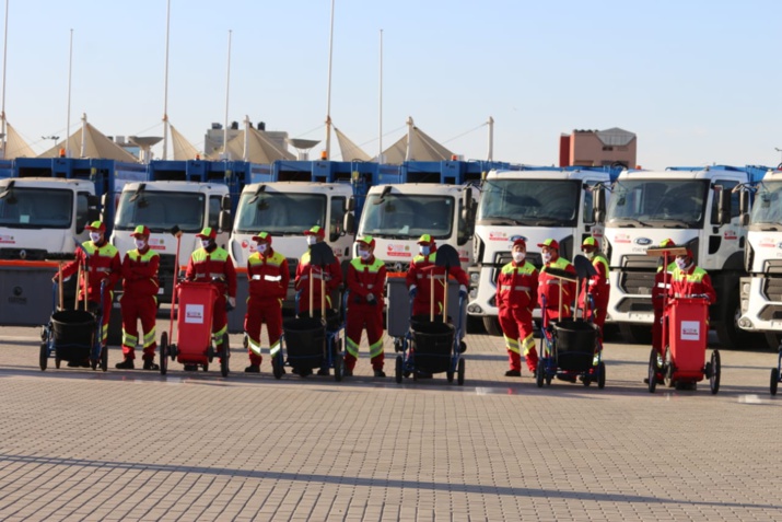 مولاي حمدي ولد الرشيد :استئناف الجماعة الترابية العيون التدبير المفوض للنظافة لشركة " أوزون لابيرلا" بجودة عالية مولاي حمدي ولد الرشيد :استئناف الجماعة الترابية العيون التدبير المفوض للنظافة لشركة " أوزون لابيرلا" بجودة عالية
