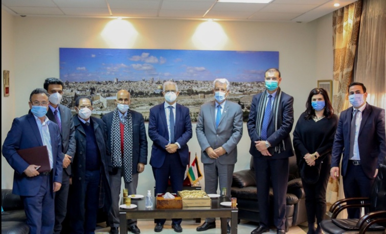 وفد استقلالي هام برئاسة الأخ نزار بركة في زيارة لسفارة دولة فلسطين لتأكيد الموقف المغربي الثابت والداعم للقضية الفلسطينية