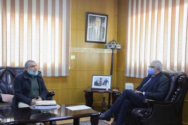 نزار بركة يؤكد دعم حزب الاستقلال للأشخاص في وضعية إعاقة من أجل تحقيق المواطنة الكاملة وضمان مشاركتهم الفاعلة في صناعة القرار نزار بركة يؤكد دعم حزب الاستقلال للأشخاص في وضعية إعاقة من أجل تحقيق المواطنة الكاملة وضمان مشاركتهم الفاعلة في صناعة القرار