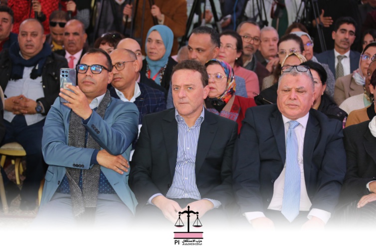 الأخ نزار بركة يبرز التحولات العميقة التي تشهدها المملكة سيرا على روح وثيقة المطالبة بالاستقلال الأخ نزار بركة يبرز التحولات العميقة التي تشهدها المملكة سيرا على روح وثيقة المطالبة بالاستقلال