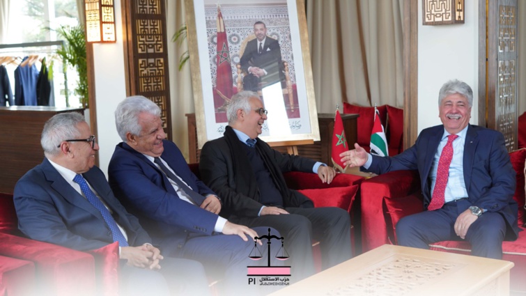 الأخ نزار بركة يستقبل السيد أحمد مجدلاني الأمين العام لجبهة النضال الشعبي الفلسطيني ويجدد تأكيد الموقف الثابت لبلادنا في دعم القضية الفلسطينية الأخ نزار بركة يستقبل السيد أحمد مجدلاني الأمين العام لجبهة النضال الشعبي الفلسطيني ويجدد تأكيد الموقف الثابت لبلادنا في دعم القضية الفلسطينية