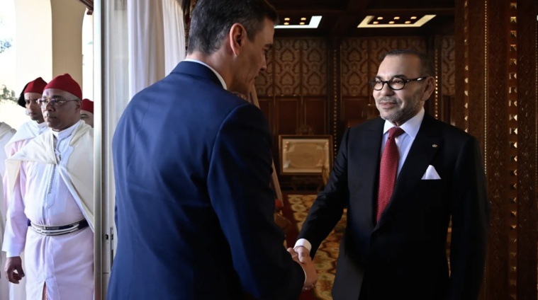 في بلاغ للديوان الملكي.. صاحب الجلالة الملك محمد السادس نصره الله يستقبل رئيس حكومة المملكة الإسبانية الذي يقوم بزيارة عمل للمغرب في بلاغ للديوان الملكي.. صاحب الجلالة الملك محمد السادس نصره الله يستقبل رئيس حكومة المملكة الإسبانية الذي يقوم بزيارة عمل للمغرب