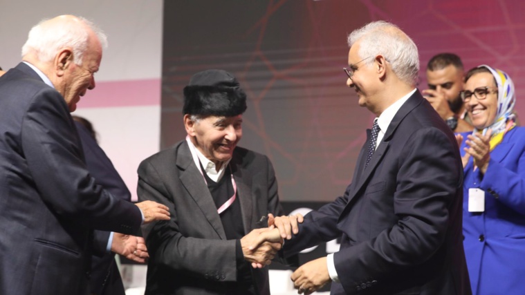 النص الكامل للعرض السياسي للأخ نزار بركة الأمين العام لحزب الاستقلال في الجلسة الافتتاحية للمؤتمر العام الثامن عشر لحزب الاستقلال النص الكامل للعرض السياسي للأخ نزار بركة الأمين العام لحزب الاستقلال في الجلسة الافتتاحية للمؤتمر العام الثامن عشر لحزب الاستقلال