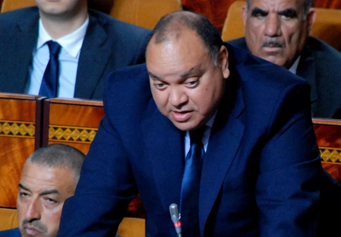 الأخ محمد الحافظ: الإقلاع الاقتصادي الحقيقي يحتاج إلى تأهيل مناطق صناعية مواكبة لمتطلبات الاستثمار بجميع جهات المملكة الأخ محمد الحافظ: الإقلاع الاقتصادي الحقيقي يحتاج إلى تأهيل مناطق صناعية مواكبة لمتطلبات الاستثمار بجميع جهات المملكة